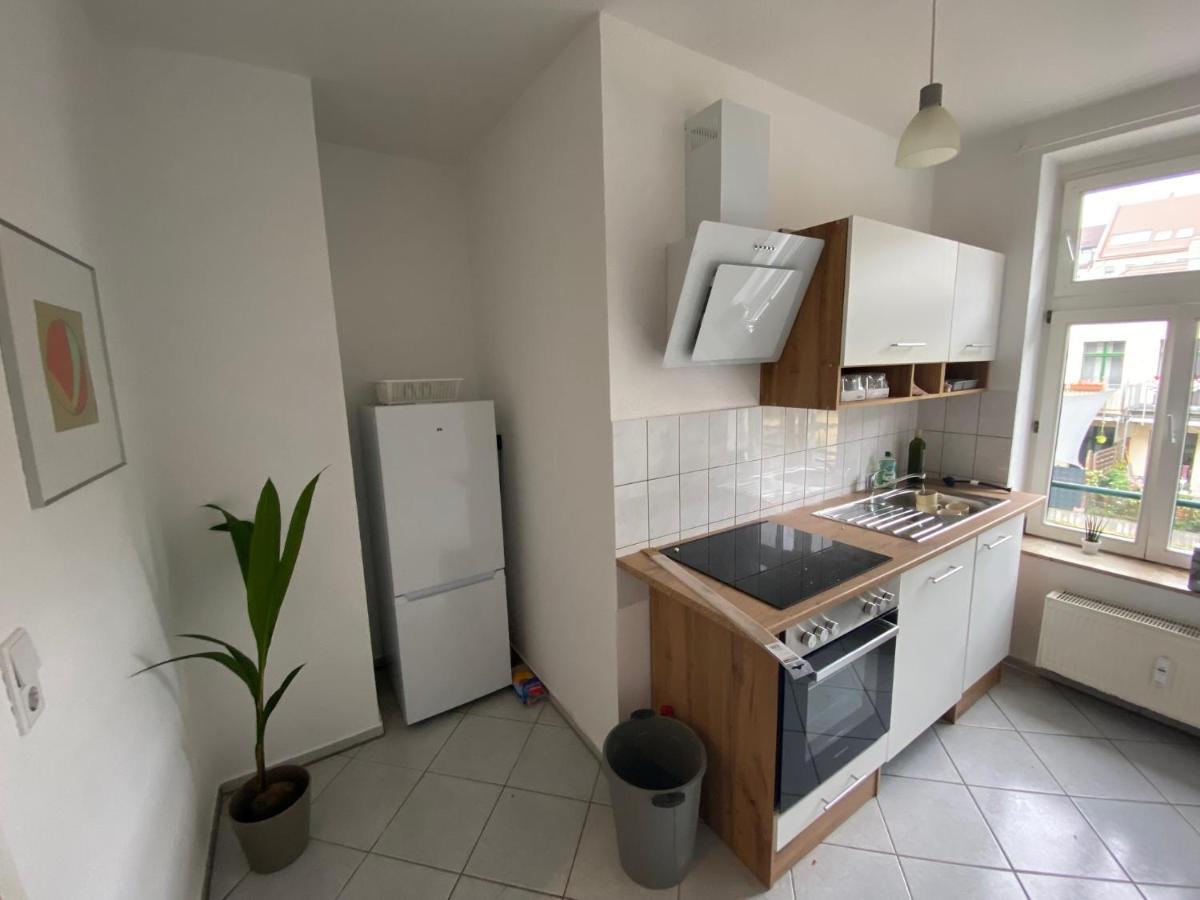 Schoene, Ruhige Zweiraumwohnung Im Angesagten Altlindenau Leipzig Bagian luar foto